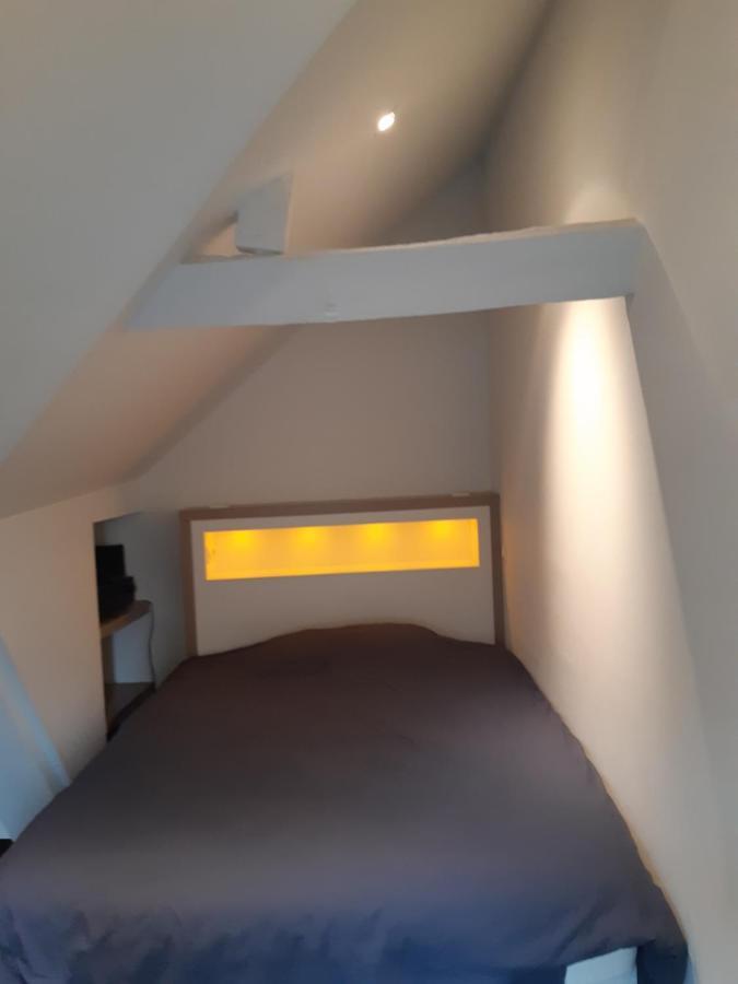 Superbe Loft En Centre-Historique Apartment Quimper Bagian luar foto